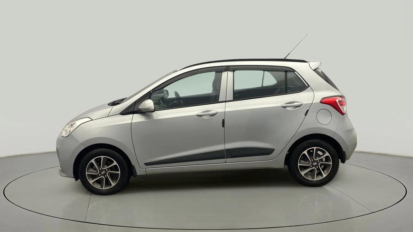 2019 Hyundai Grand i10 SPORTZ AT 1.2 KAPPA VTVT, Petrol, Automatic, 86,752 km, Left Side