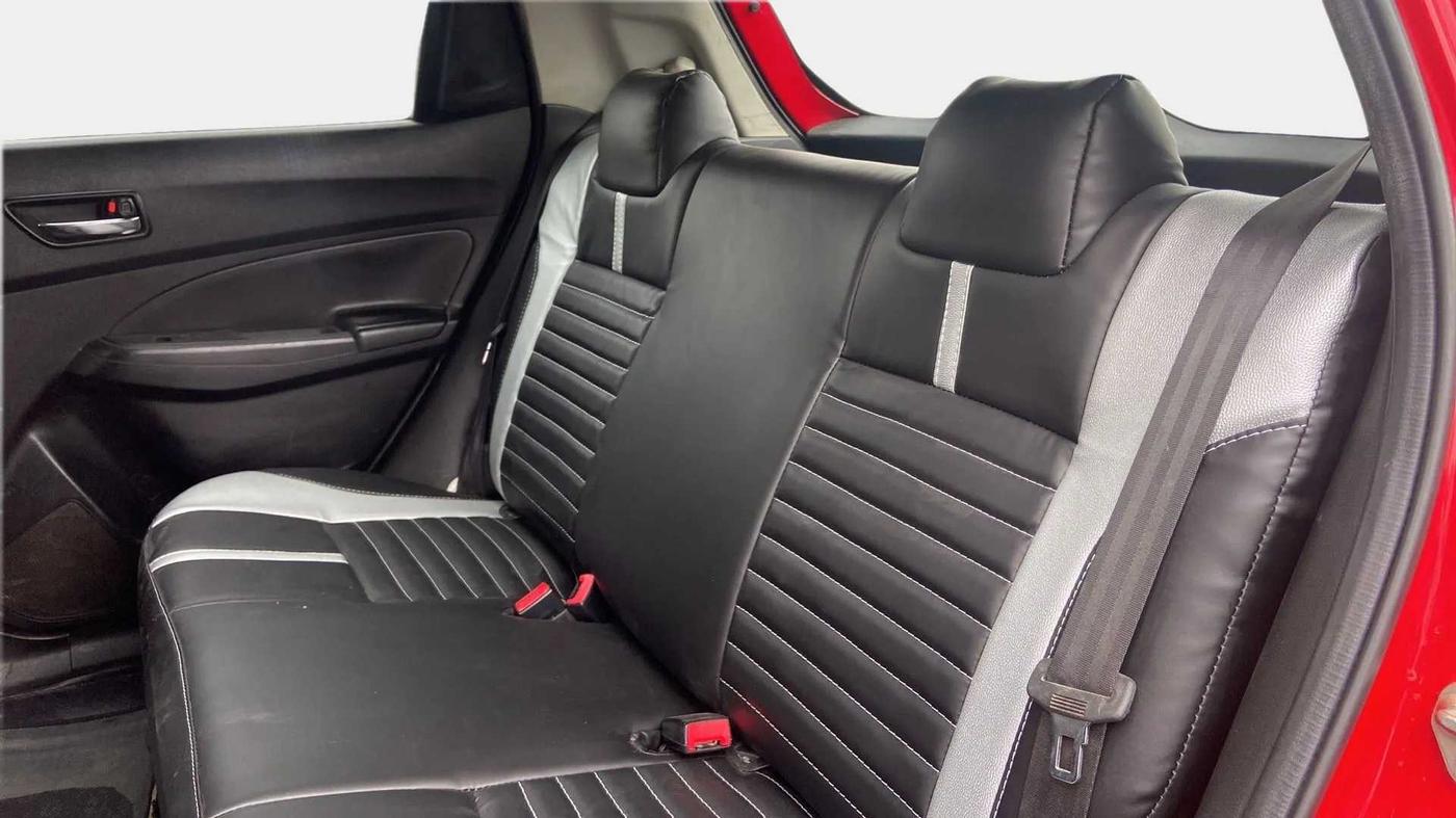 2018 Maruti Swift VXI, Petrol, Manual, 62,473 km, Right Side Rear Door Cabin