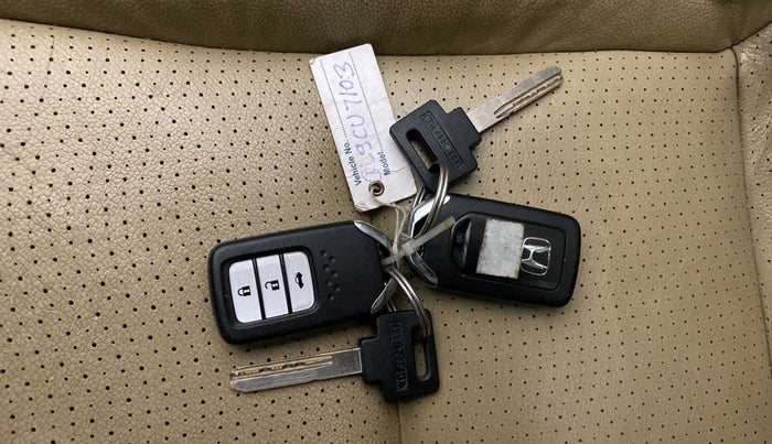 2014 Honda City 1.5L I-VTEC VX, Petrol, Manual, 65,169 km, Key Close Up