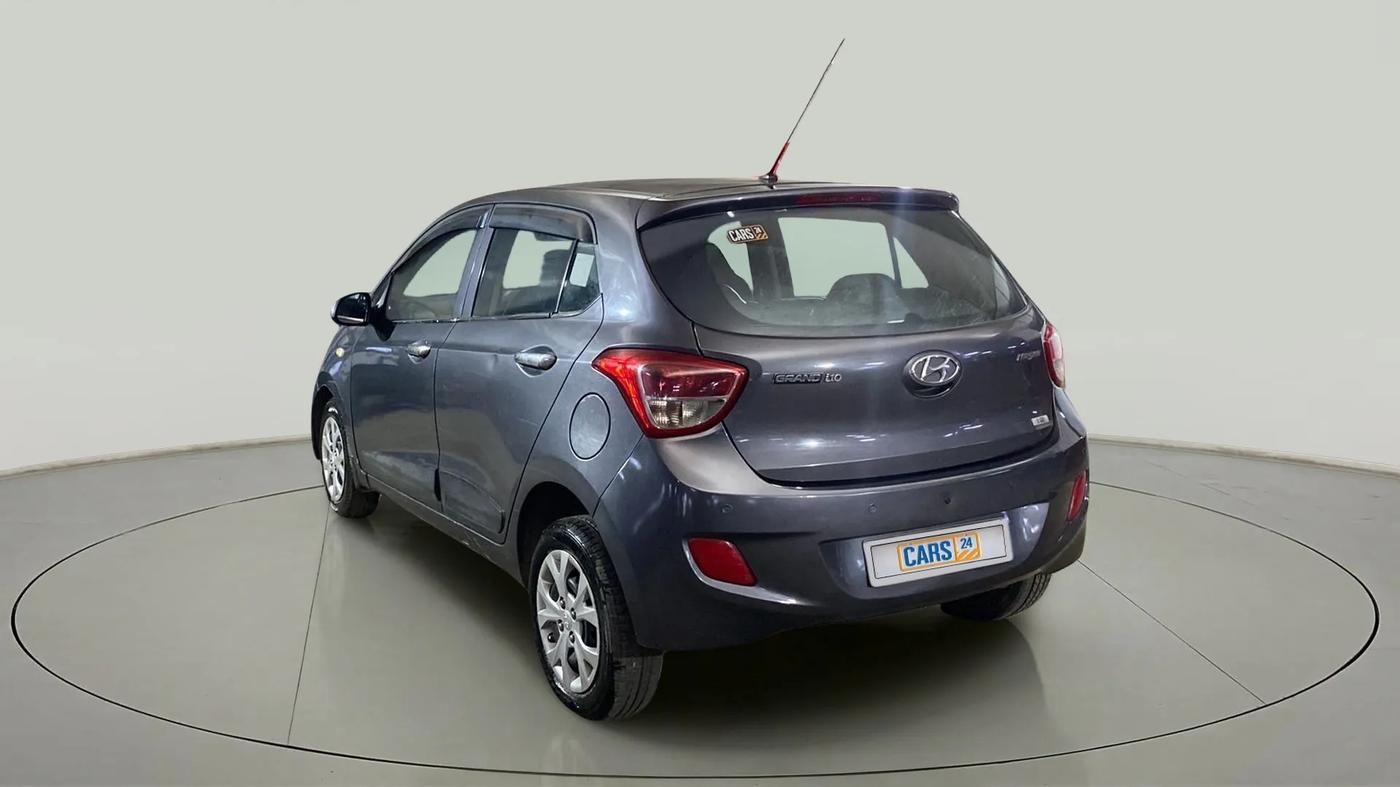 2015 Hyundai Grand i10 MAGNA 1.2 KAPPA VTVT, Petrol, Manual, 48,043 km, Left Back Diagonal
