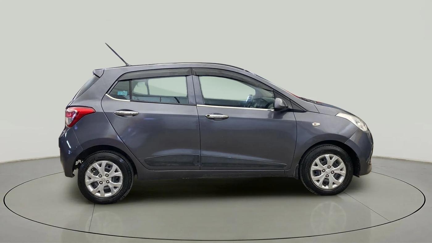 2015 Hyundai Grand i10 MAGNA 1.2 KAPPA VTVT, Petrol, Manual, 48,043 km, Right Side View