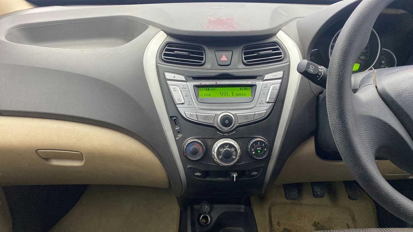 2013 Hyundai Eon MAGNA +, Petrol, Manual, 19,659 km, Air Conditioner