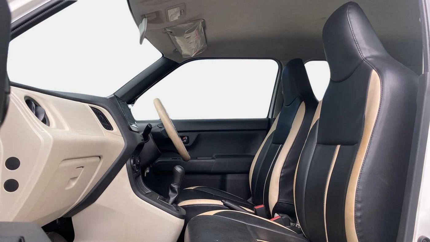 2020 Maruti New Wagon-R LXI CNG (O) 1.0, CNG, Manual, 15,425 km, Right Side Front Door Cabin