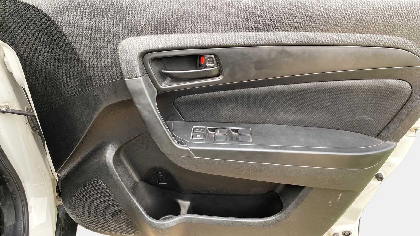 2020 Maruti Vitara Brezza VXI, Petrol, Manual, 32,994 km, Driver Side Door Panels Control