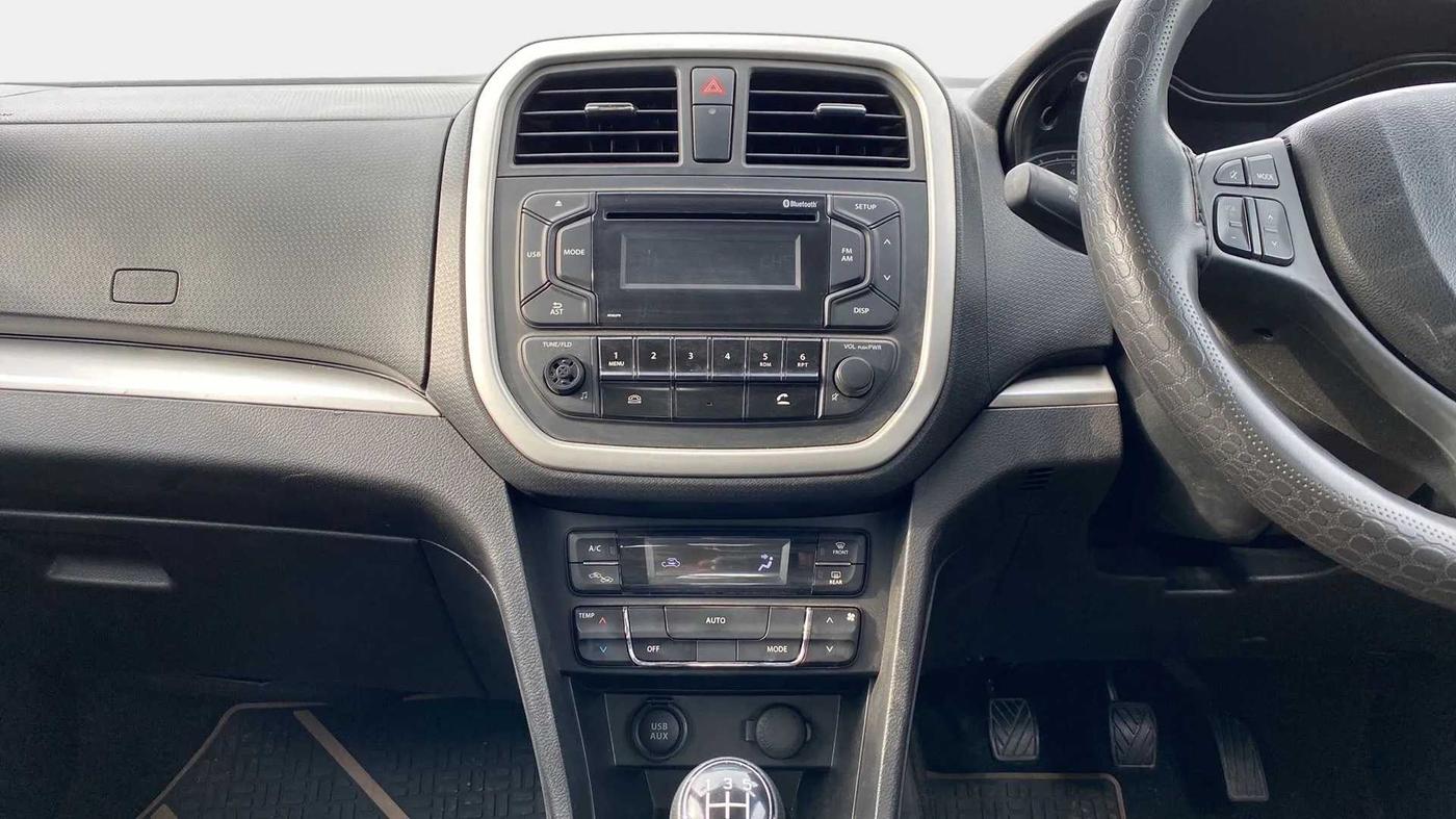 2020 Maruti Vitara Brezza VXI, Petrol, Manual, 32,994 km, Air Conditioner