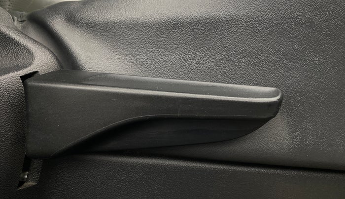 2022 Skoda KUSHAQ STYLE 1.0L TSI AT (6 AIRBAGS), Petrol, Automatic, 24,434 km, Driver Side Adjustment Panel