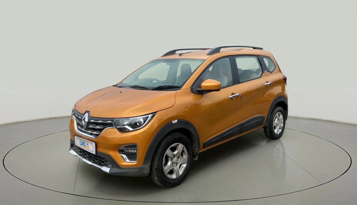 2019 Renault TRIBER RXZ, Petrol, Manual, 56,172 km, Left Front Diagonal