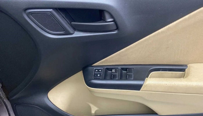 2014 Honda City 1.5L I-VTEC SV CVT, Petrol, Automatic, 74,783 km, Driver Side Door Panels Control