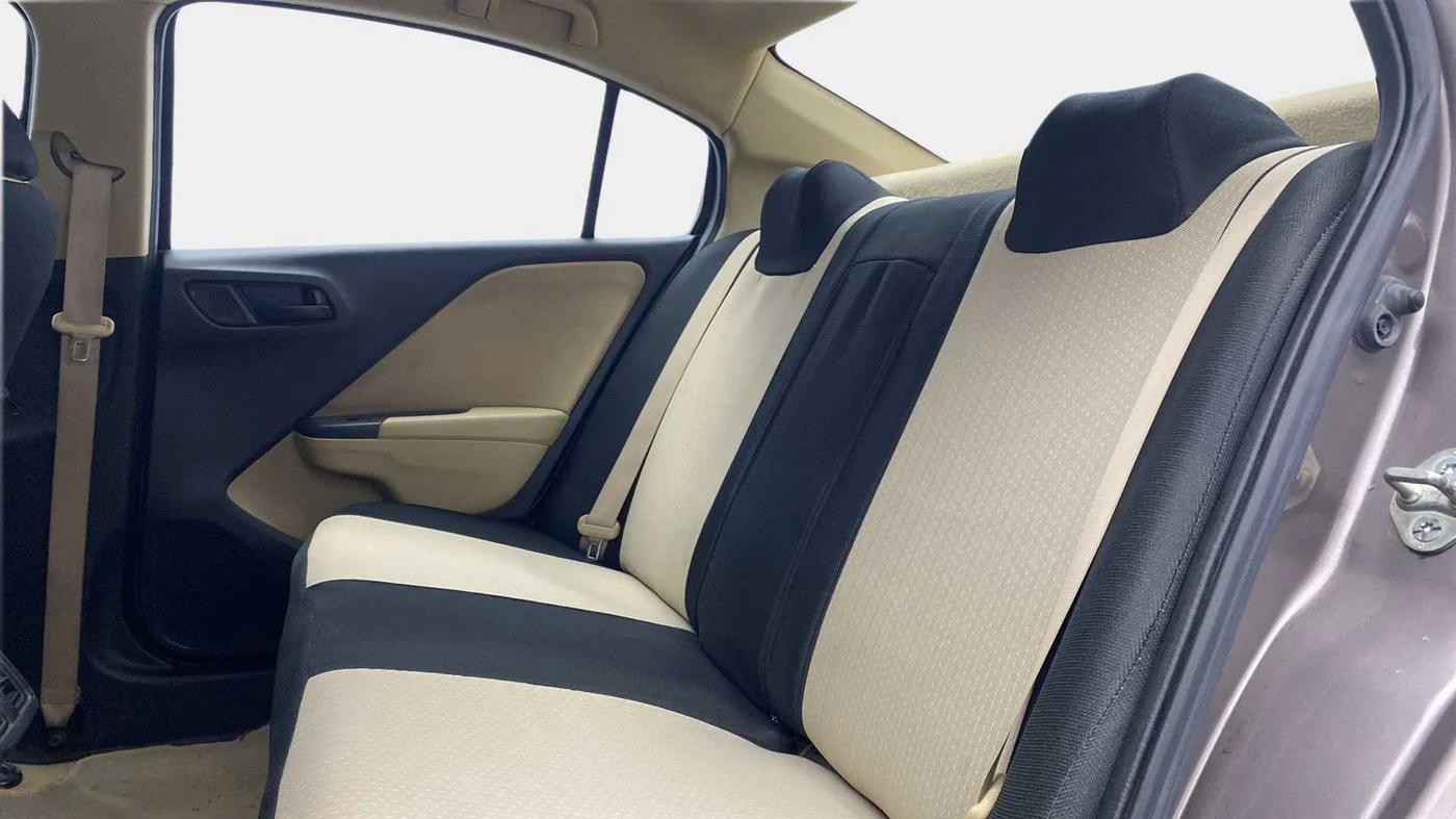 2014 Honda City 1.5L I-VTEC SV CVT, Petrol, Automatic, 74,783 km, Right Side Rear Door Cabin