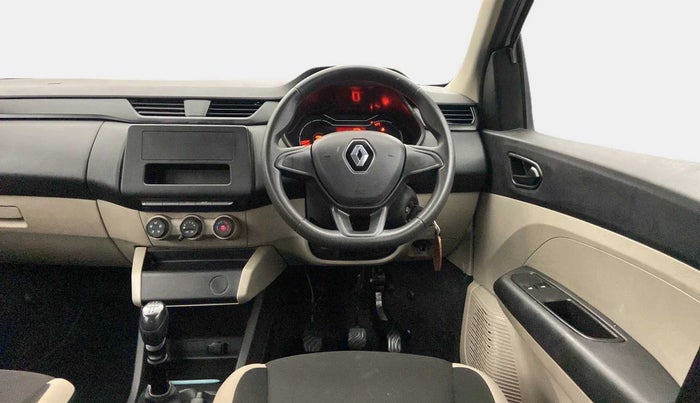 2022 Renault TRIBER RXE MT, Petrol, Manual, 16,359 km, Steering Wheel Close Up