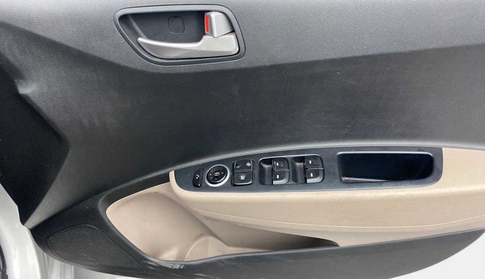 2015 Hyundai Grand i10 ASTA (O) 1.2 KAPPA VTVT, Petrol, Manual, 47,656 km, Driver Side Door Panels Control