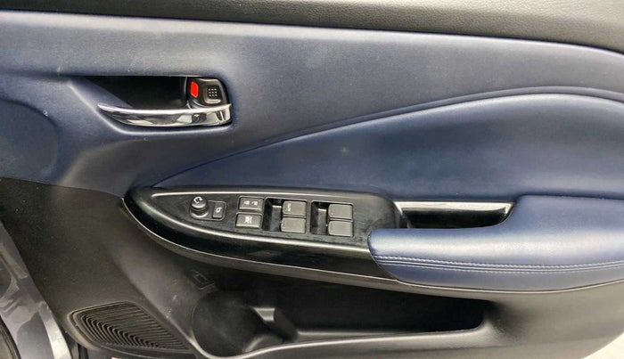 2022 Maruti Baleno ALPHA 1.2 AGS, Petrol, Automatic, 29,039 km, Driver Side Door Panels Control