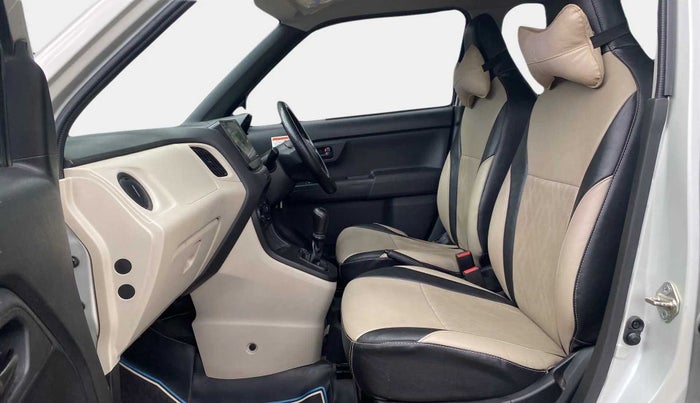 2019 Maruti New Wagon-R LXI CNG 1.0, CNG, Manual, 1,05,410 km, Right Side Front Door Cabin