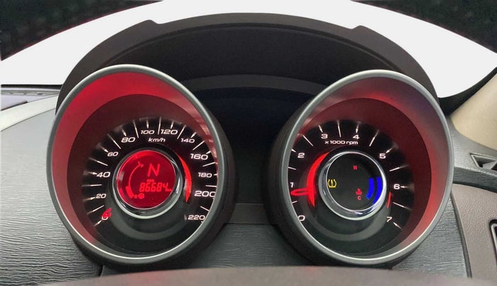 2015 Mahindra XUV500 W8, Diesel, Manual, 86,657 km, Odometer Image