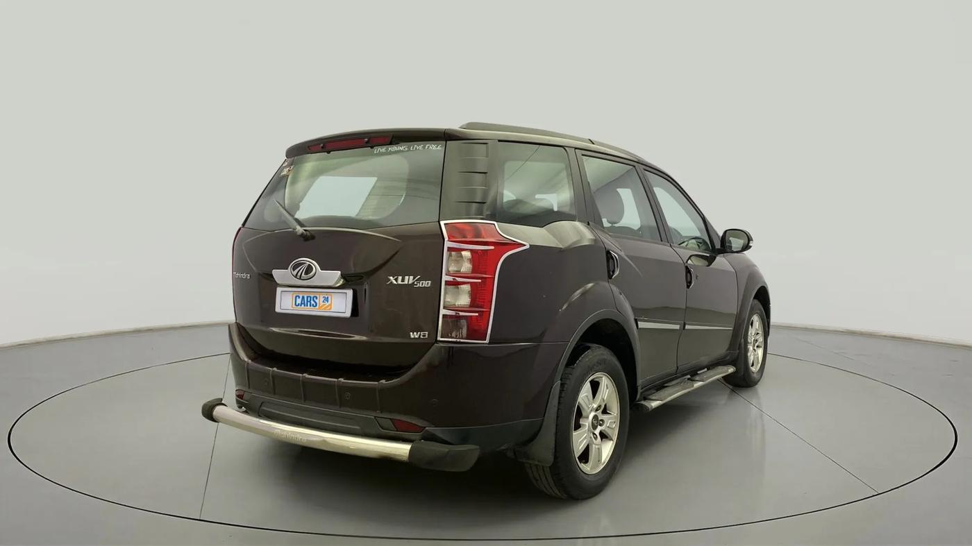 2015 Mahindra XUV500 W8, Diesel, Manual, 86,657 km, Right Back Diagonal