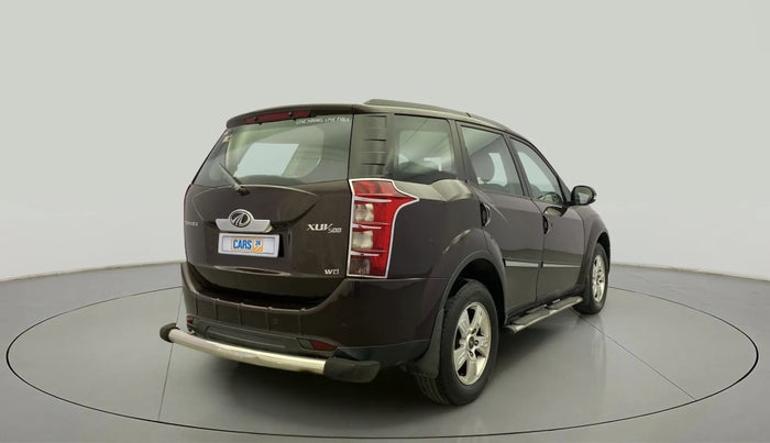 2015 Mahindra XUV500 W8, Diesel, Manual, 86,657 km, Right Back Diagonal