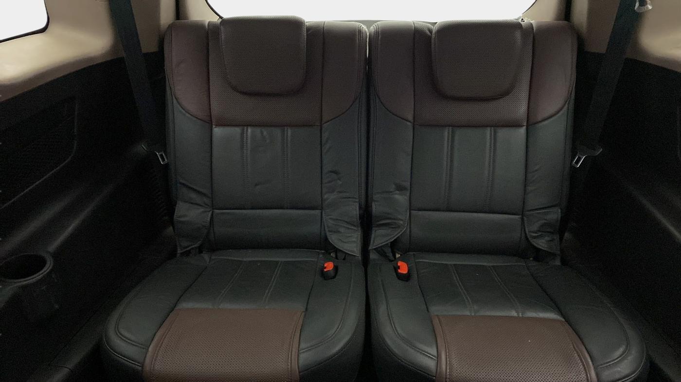 2015 Mahindra XUV500 W8, Diesel, Manual, 86,657 km, Third Seat Row ( optional )