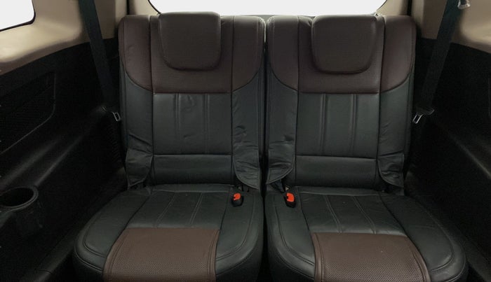 2015 Mahindra XUV500 W8, Diesel, Manual, 86,657 km, Third Seat Row ( optional )
