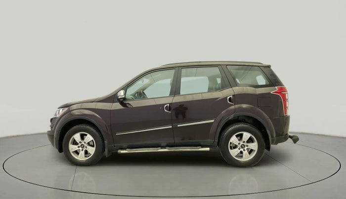 2015 Mahindra XUV500 W8, Diesel, Manual, 86,657 km, Left Side