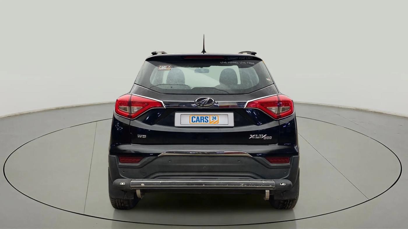 2020 Mahindra XUV300 W6 1.5 DIESEL, Diesel, Manual, 79,589 km, Back/Rear