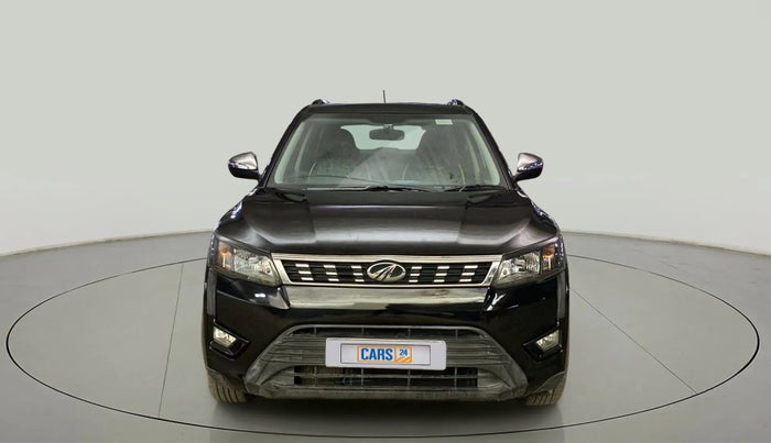 2020 Mahindra XUV300 W6 1.5 DIESEL, Diesel, Manual, 79,589 km, Front