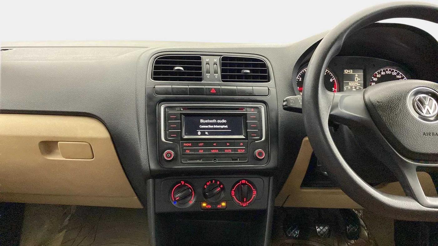 2016 Volkswagen Ameo COMFORTLINE 1.2L, Petrol, Manual, 60,163 km, Air Conditioner