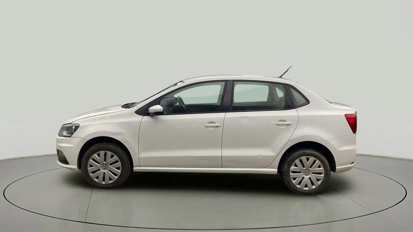 2016 Volkswagen Ameo COMFORTLINE 1.2L, Petrol, Manual, 60,163 km, Left Side