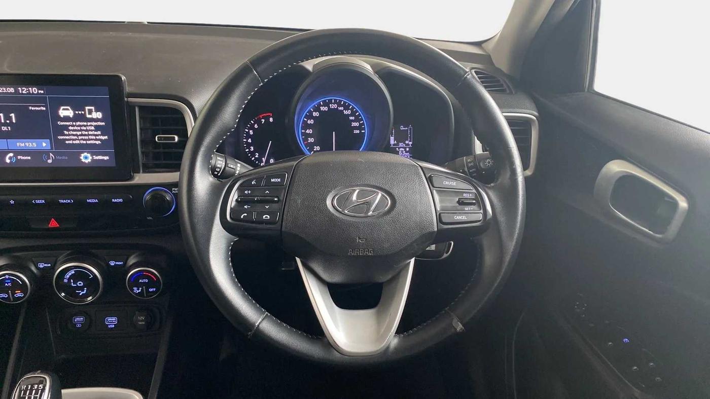 2021 Hyundai VENUE SX 1.0 TURBO, Petrol, Manual, 63,193 km, Steering Wheel Close Up