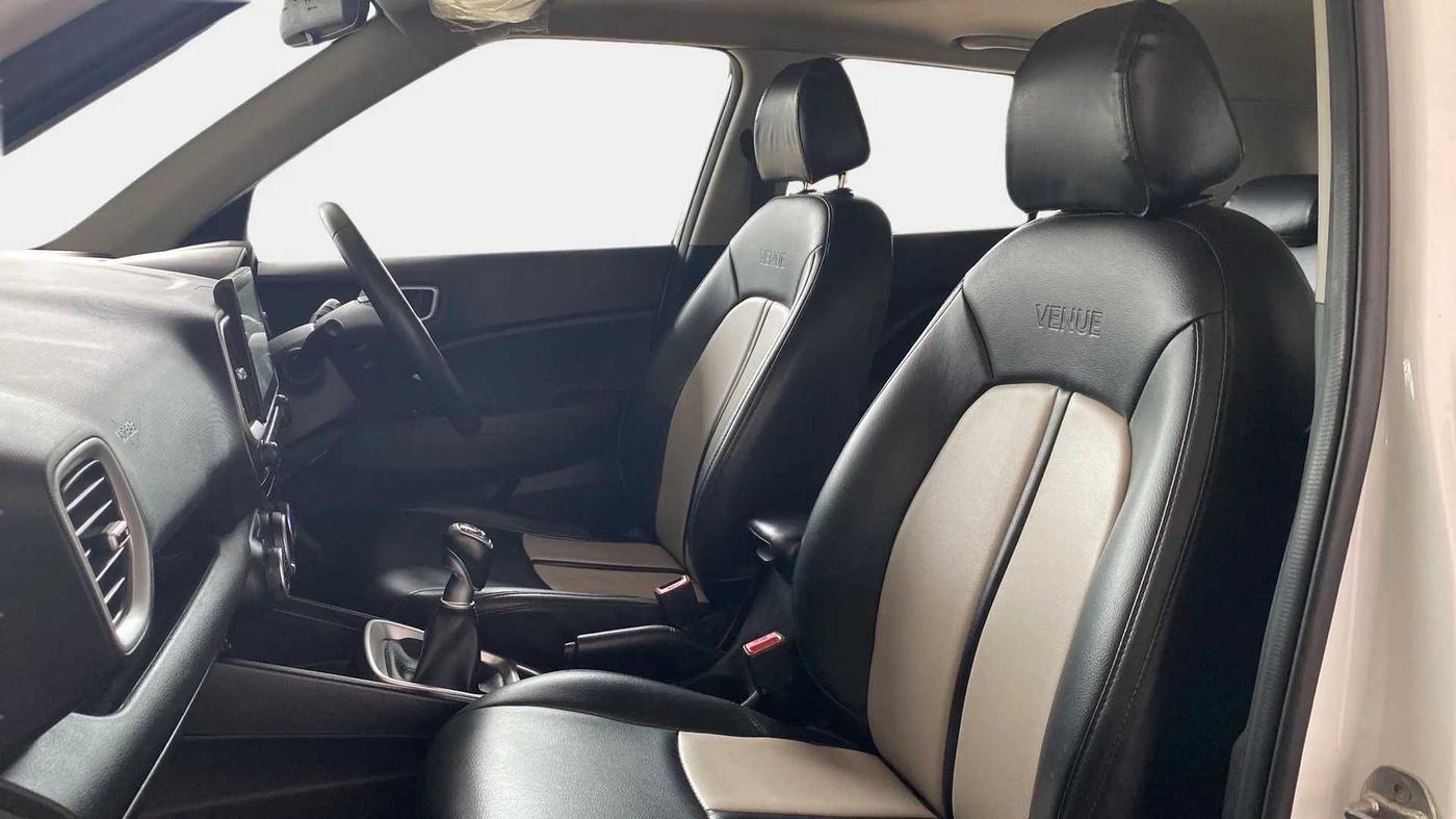 2021 Hyundai VENUE SX 1.0 TURBO, Petrol, Manual, 63,193 km, Right Side Front Door Cabin