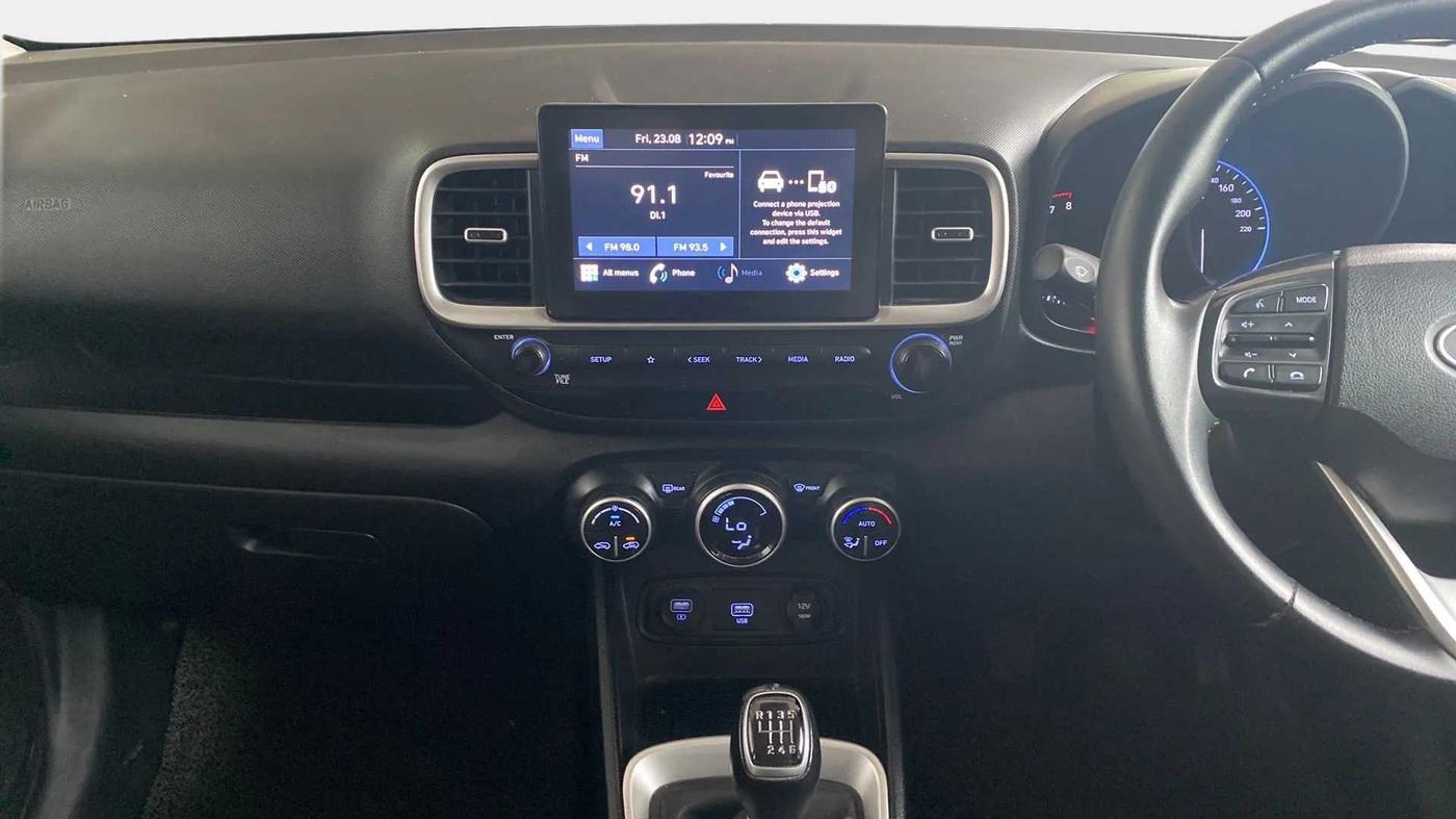 2021 Hyundai VENUE SX 1.0 TURBO, Petrol, Manual, 63,193 km, Air Conditioner