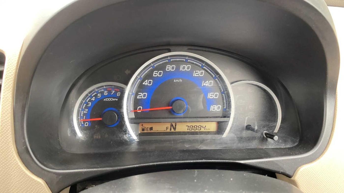 2017 Maruti Wagon R 1.0 VXI (O) AMT, CNG, Automatic, 79,023 km, Odometer Image