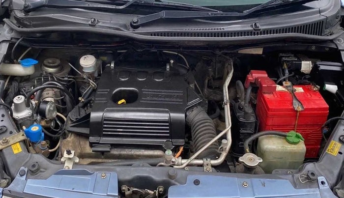 2017 Maruti Wagon R 1.0 VXI (O) AMT, CNG, Automatic, 79,023 km, Open Bonet