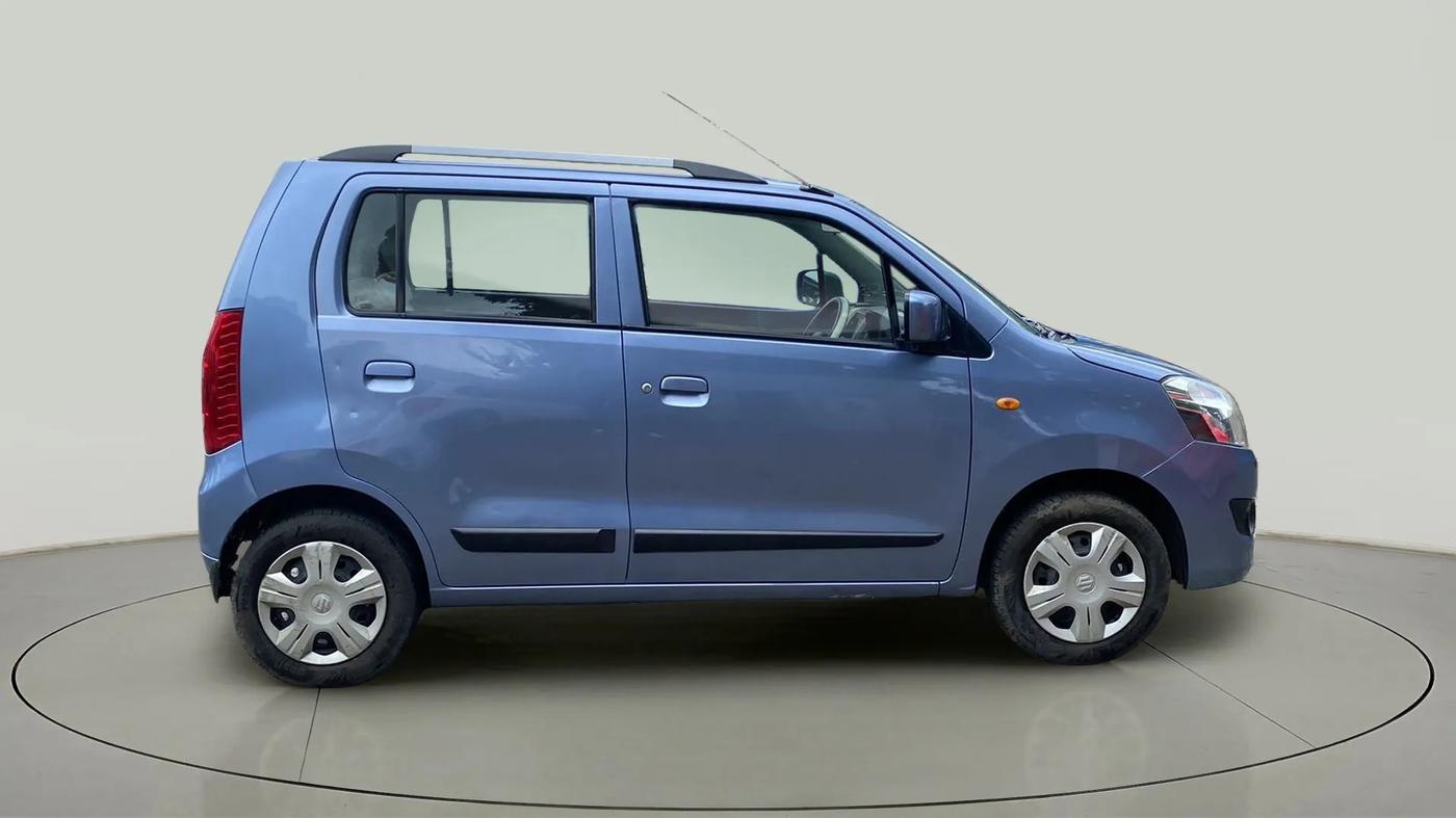 2017 Maruti Wagon R 1.0 VXI (O) AMT, CNG, Automatic, 79,023 km, Right Side