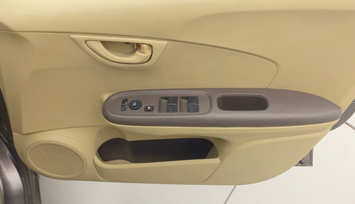 2013 Honda Brio S MT, Petrol, Manual, 37,641 km, Driver Side Door Panels Control