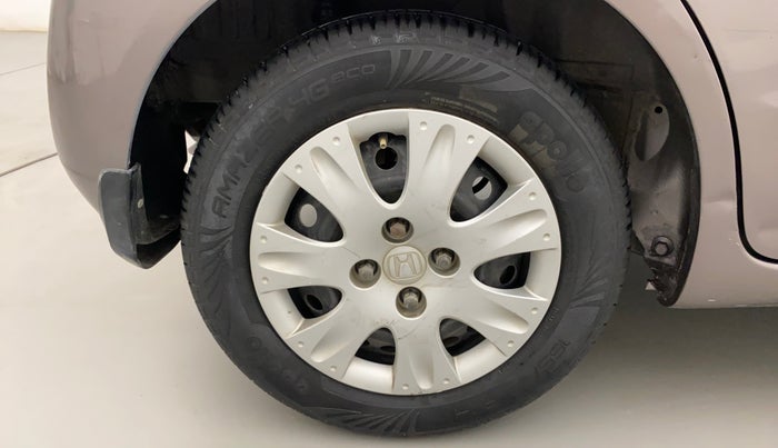 2013 Honda Brio S MT, Petrol, Manual, 37,641 km, Right Rear Wheel