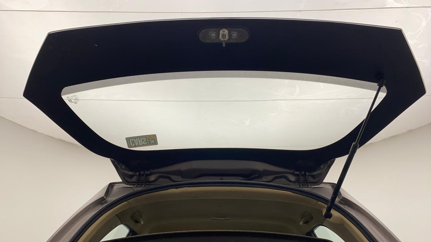 2013 Honda Brio S MT, Petrol, Manual, 37,641 km, Boot Door Open