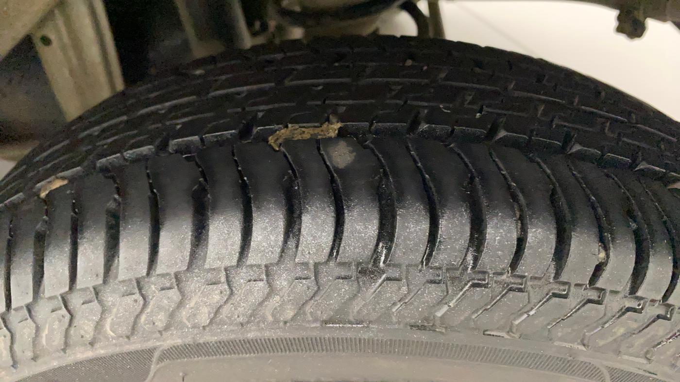 2017 Maruti Alto K10 VXI (O) AMT, Petrol, Automatic, 43,094 km, Left Rear Tyre Tread