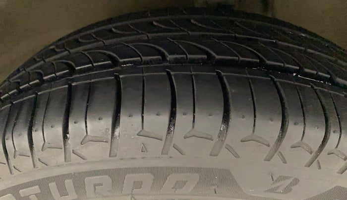 2017 Maruti Alto K10 VXI (O) AMT, Petrol, Automatic, 43,094 km, Left Front Tyre Tread