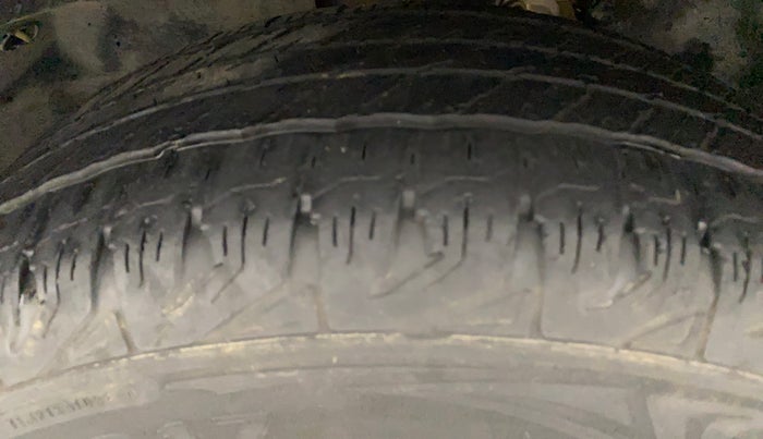 2019 Tata Harrier XZ 2.0L, Diesel, Manual, 26,731 km, Left Front Tyre Tread