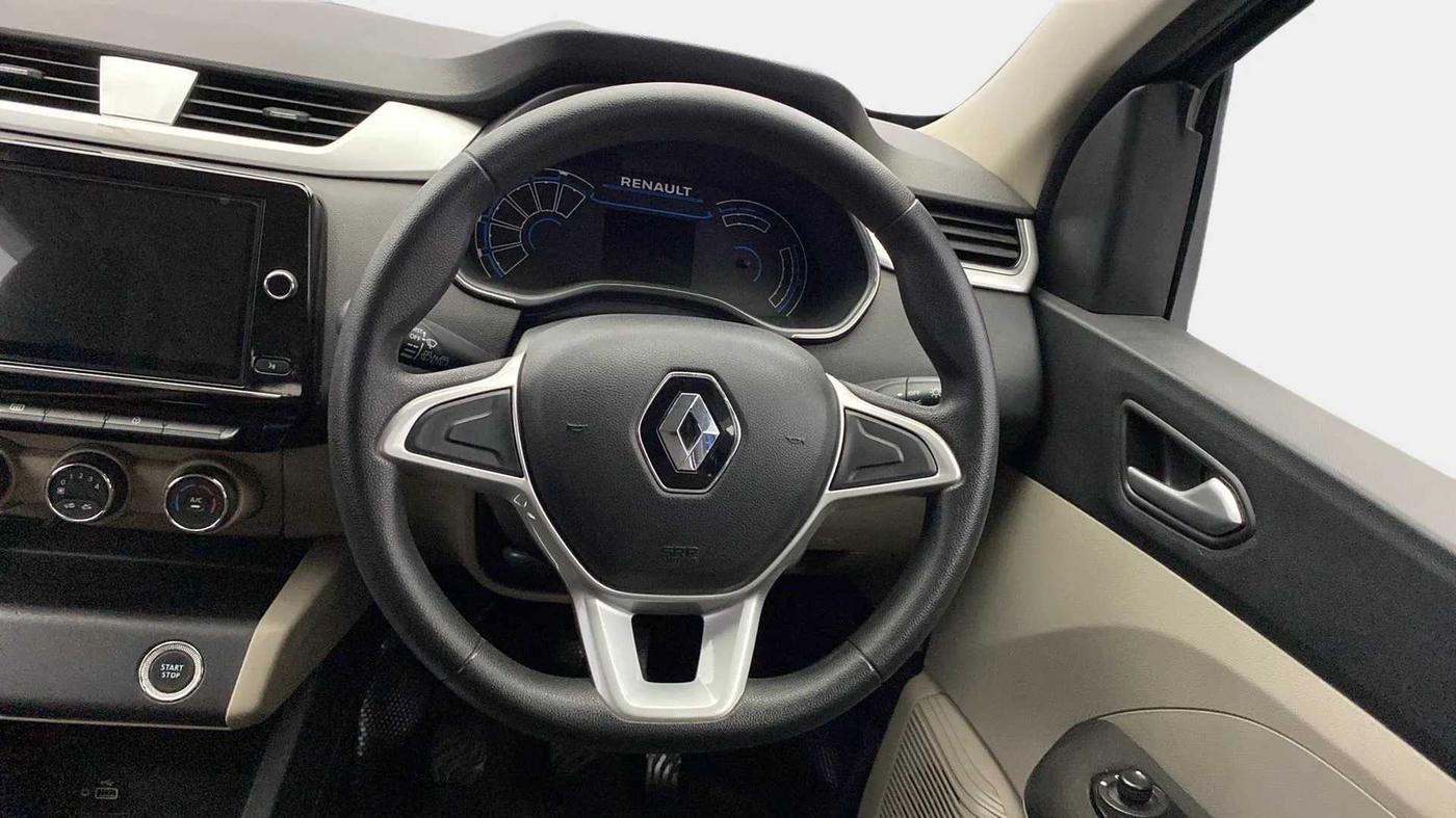 2019 Renault TRIBER RXZ, Petrol, Manual, 55,494 km, Steering Wheel Close Up