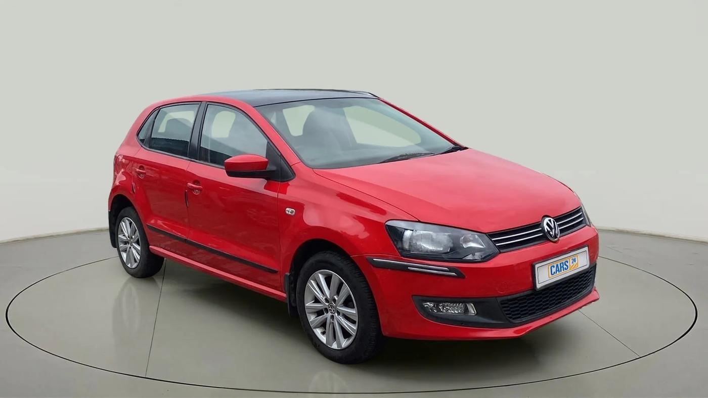 2013 Volkswagen Polo HIGHLINE1.2L, Petrol, Manual, 49,399 km, SRP