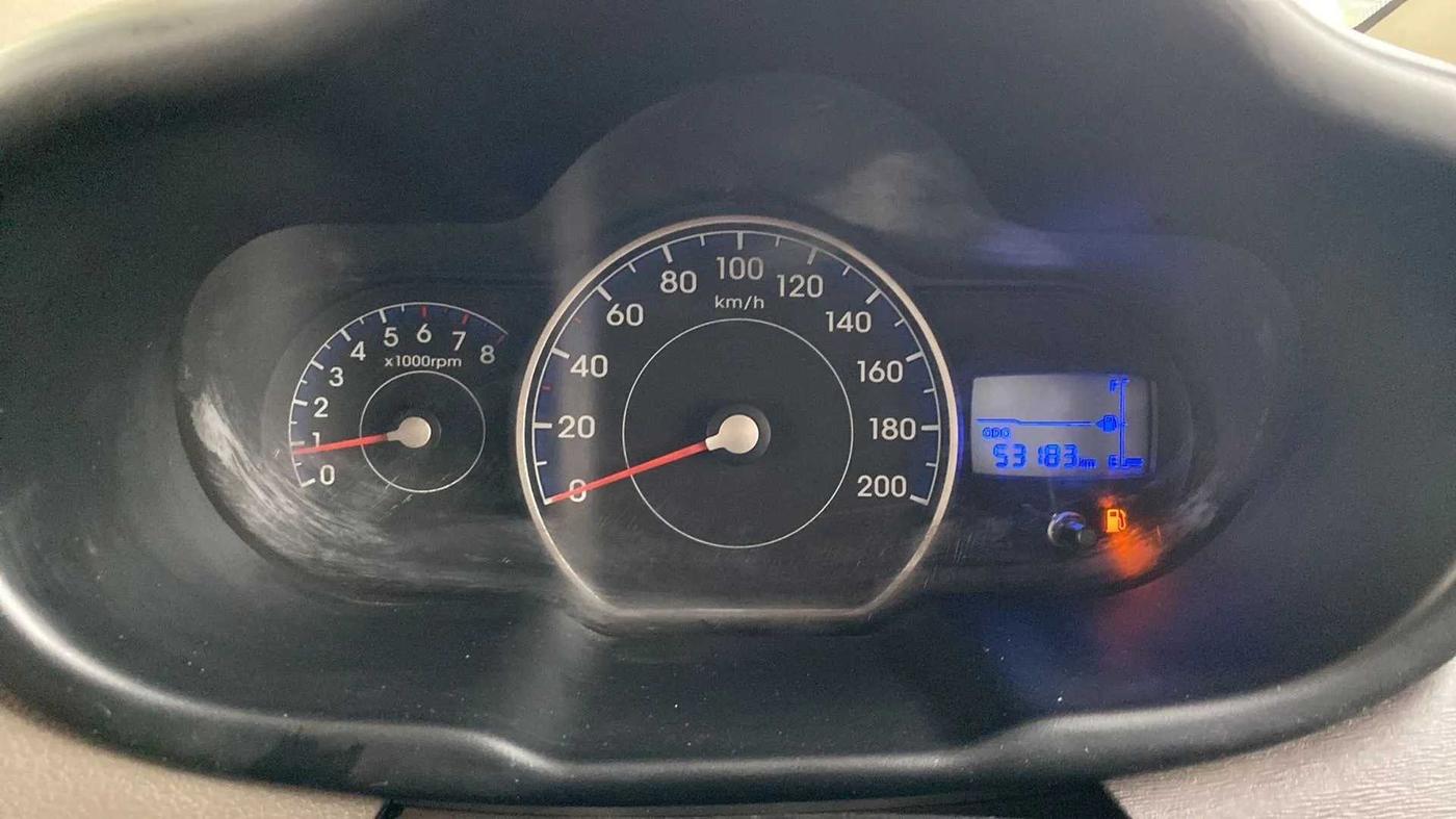 2016 Hyundai i10 SPORTZ 1.1, Petrol, Manual, 53,173 km, Odometer Image