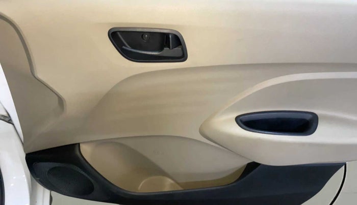 2020 Hyundai NEW SANTRO SPORTZ MT, Petrol, Manual, 27,840 km, Driver Side Door Panels Control