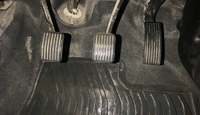 2020 Hyundai NEW SANTRO SPORTZ MT, Petrol, Manual, 27,840 km, Pedals