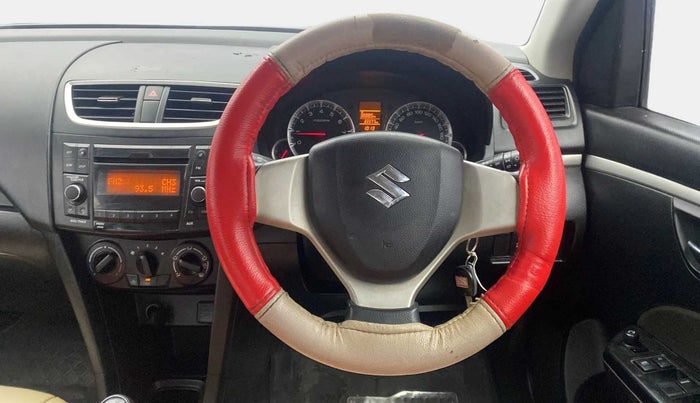 2015 Maruti Swift VXI, Petrol, Manual, 33,371 km, Steering Wheel Close Up
