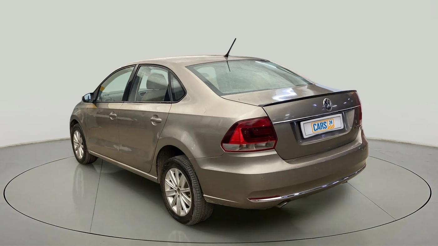 2016 Volkswagen Vento HIGHLINE PETROL AT, Petrol, Automatic, 80,307 km, Left Back Diagonal