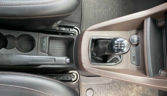 2018 Ford FREESTYLE TITANIUM 1.2 PETROL, Petrol, Manual, 56,228 km, Gear Lever