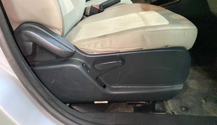 2020 Ford Ecosport TREND 1.5L DIESEL, Diesel, Manual, 46,586 km, Driver Side Adjustment Panel