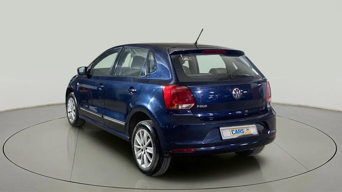 2015 Volkswagen Polo HIGHLINE1.2L, Petrol, Manual, 84,322 km, Left Back Diagonal
