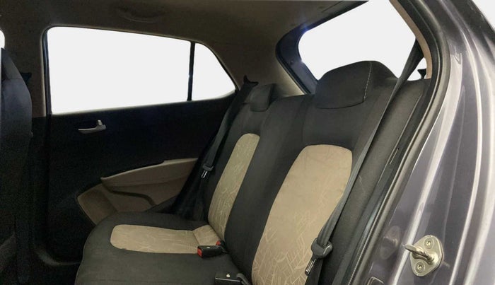 2014 Hyundai Grand i10 SPORTZ 1.2 KAPPA VTVT, Petrol, Manual, 93,906 km, Right Side Rear Door Cabin